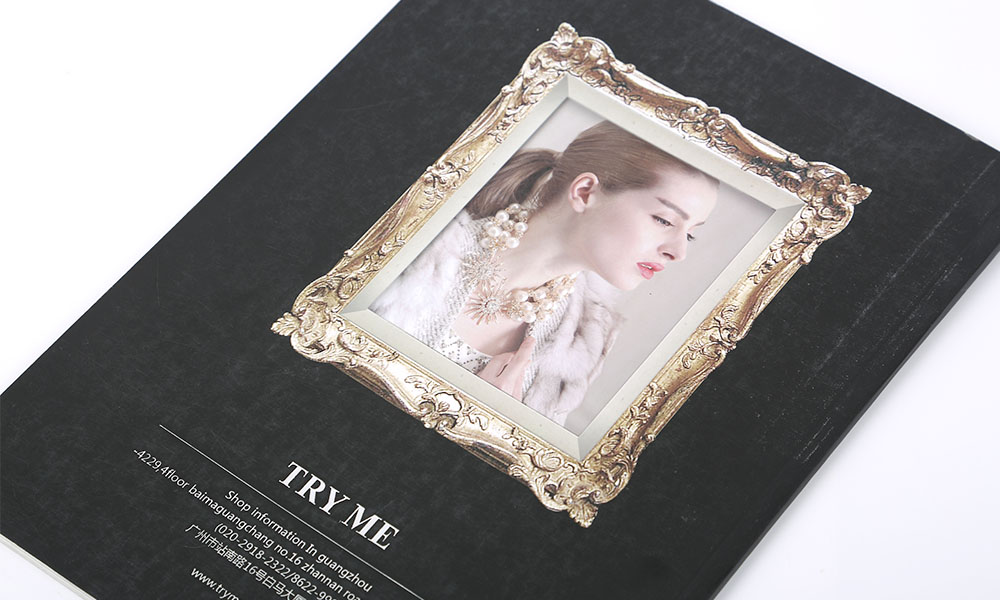 服裝宣傳冊(cè)設(shè)計(jì)