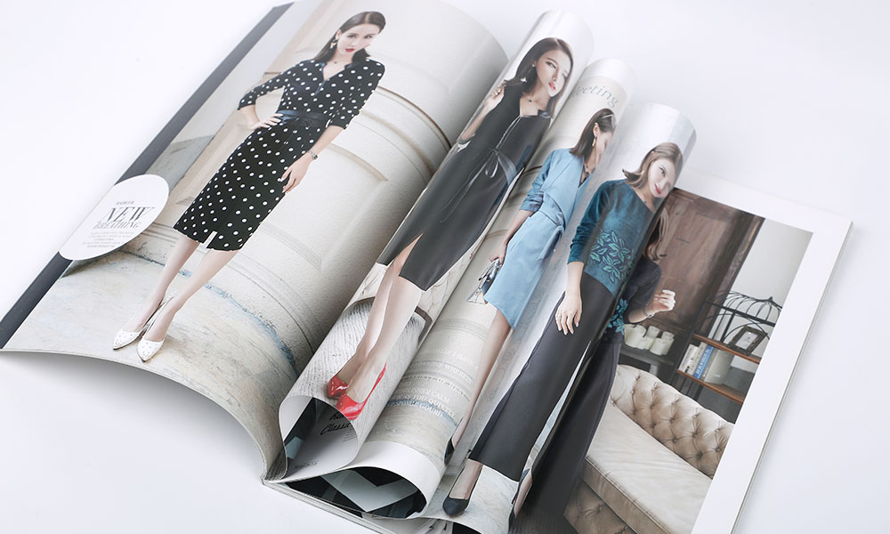 流行款式服裝畫冊設(shè)計